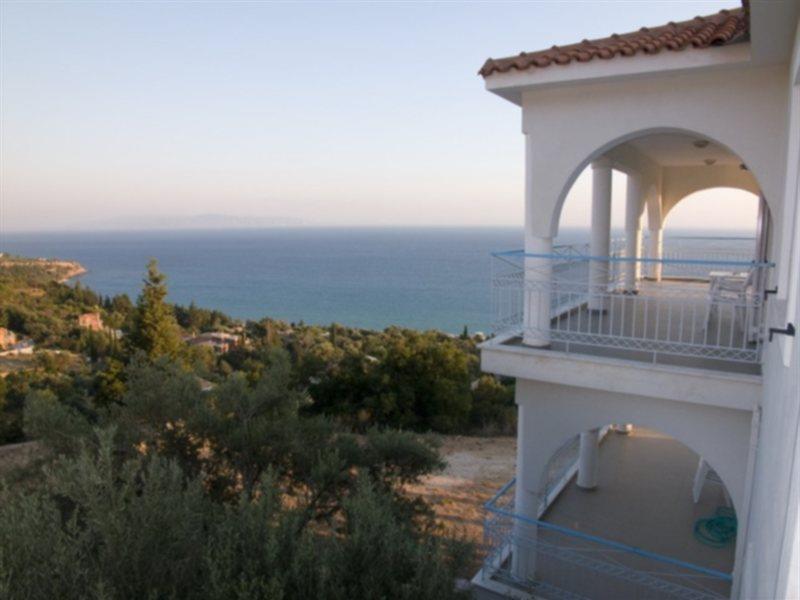 Folies Apartment Лурдата Екстериор снимка
